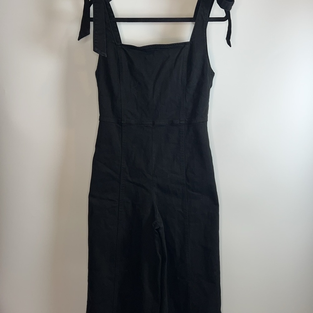 ❤️NWT ALICE+OLIVIA JEANS KINLEY TIE SHOULDER BLACK DENIM GAUCHO JUMPSUIT SIZE 30 - Picture 6 of 13